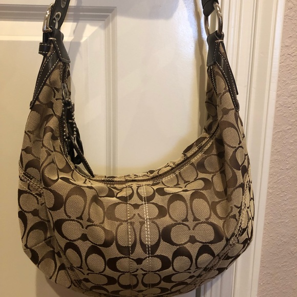 Coach Handbags - Coach purse